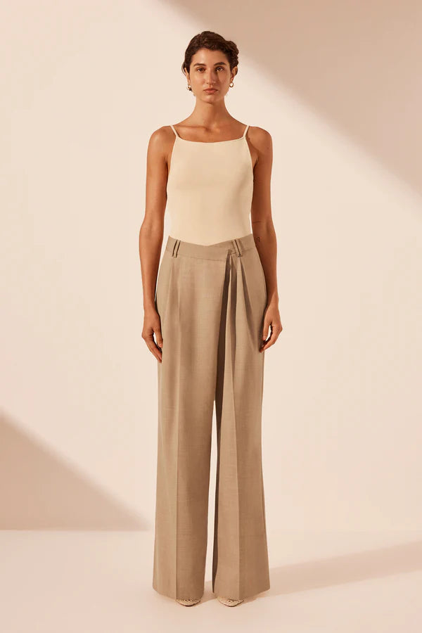 Asher Aymmetrical Pleat Front Pant - Latte