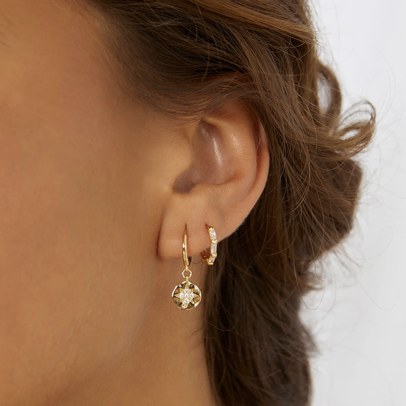 Holi Huggie Earrings - Gold